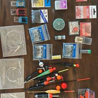 Lotto nuovo da pesca