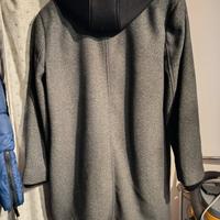 cappotto con cappuccio 