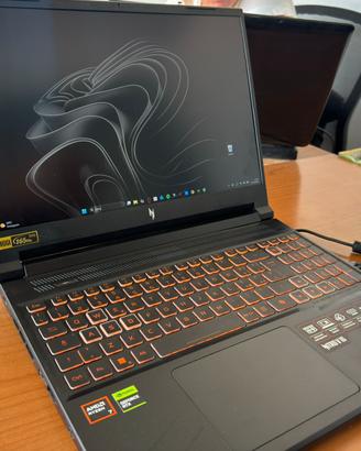 ACER NITRO V16 – RYZEN 7 / RTX 4060 /16GB / 1TB
