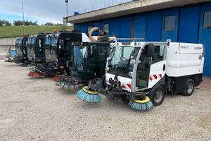 SPAZZATRICE - SPAZZATRICI STRADALI SCHMIDT-BUCHER