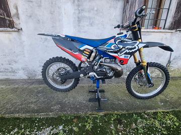Yamaha YZ 250