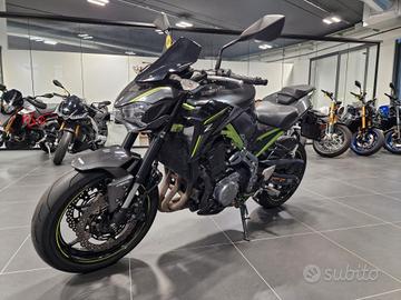 Kawasaki Z 900 Akrapovic