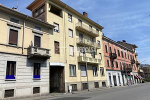 TRILOCALE IN CENTRO BIELLA!