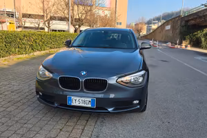 Bmw 118 118d 5p. Urban