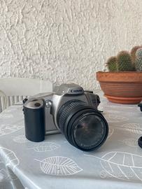 Macchina fotografica EOS 3000