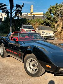 Corvette C3 Stingray Anni '70 iconica