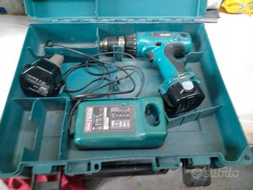 Trapano a batterie con batterie nuove 