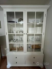 Vetrina/ libreria bianca in legno