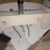 lavandino bagno Dolomite con rubinetto 