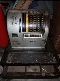 registratore di cassa vintage 