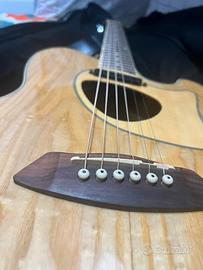 chitarra elettroacustica Ibanez Tcm50