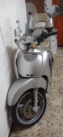 Aprilia scarabeo 200