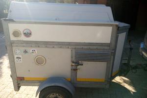 Rimorchio auto leggere descrizione