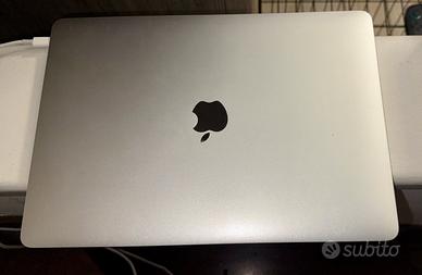 Macbook Pro 13 perfetto comlpeto caricatore imbalo
