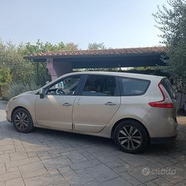 Grand Scenic 7 posti 