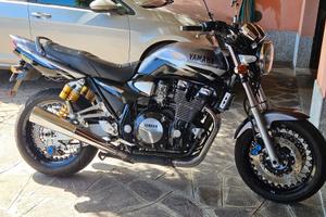 YAMAHA XJR1300SP