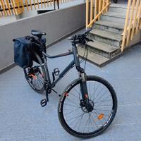 Bici trekking RIVERSIDE 900 grigio-arancione