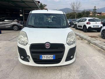 FIAT Doblò 1.6 Multijet 16v 105cv DYNAMIC LEGGI