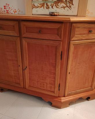 Credenza veneta