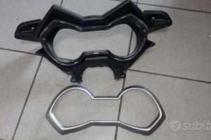 X-Max 125 abs '19: marmitta km cerchio