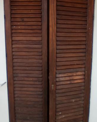 Persiane e porta finestre in legno e vetro