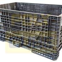 Cassoni in plastica o grandi contenitori usati