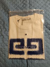 t-shirt Givenchy 