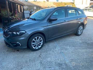 Fiat Tipo 1.6 Mjt S&S SW Lounge
