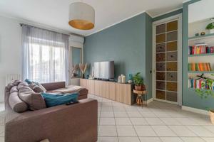 Appartamento di 102 m² con 3 locali e box auto a G