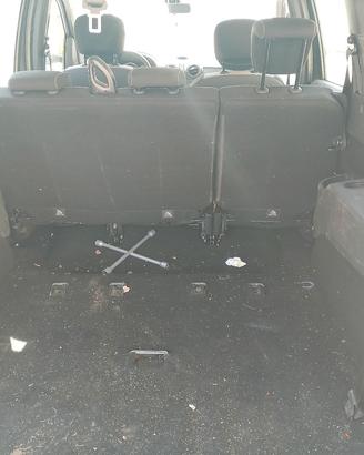 dacia 1500 dCI immatricolata autocarro 