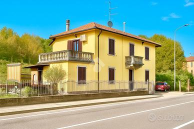 CASA INDIPENDENTE A CASSANO SPINOLA