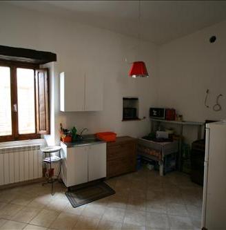 TT131 - Scrofiano nel centro storico con v