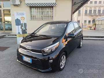 Kia Picanto 1.0 Urban TCM 67 CV