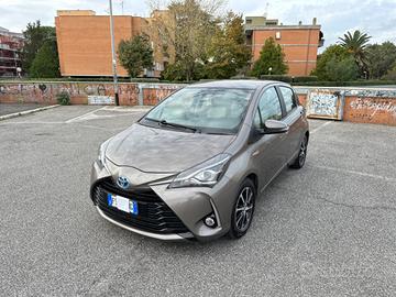 Toyota Yaris 1.5 Hybrid Active