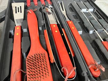 Utensili set barbecue