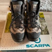 Scarponi da trekking