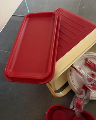 Borsa frigo, tovaglie carta, posate, ciotola