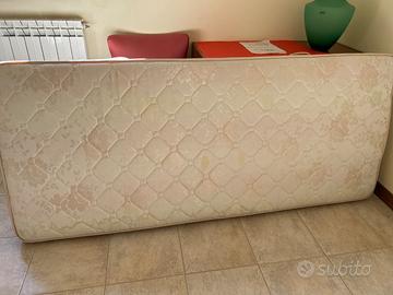 Materasso ad una piazza