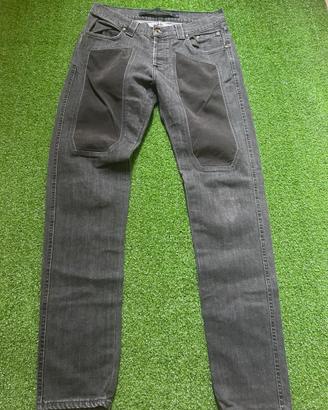 Jeans Jackerson con toppe