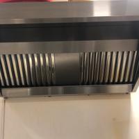 attrezzatura ristorazione cappa in acciaio