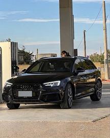 Audi A4  S-line