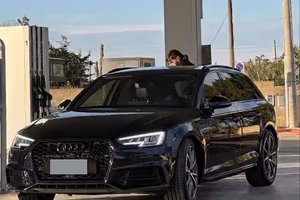 Audi A4  S-line
