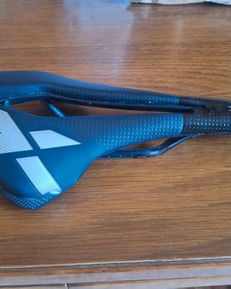 Sella XL-R  Carbonio