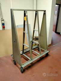 CARRELLO  PORTA PANNELLI IN METALLO 