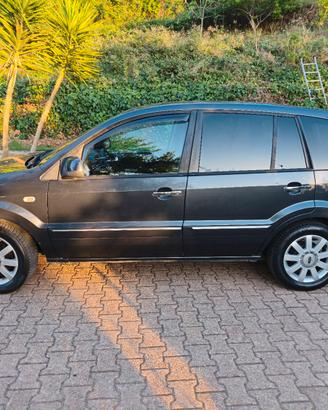 Ford fusion 1.4 benzina -gpl