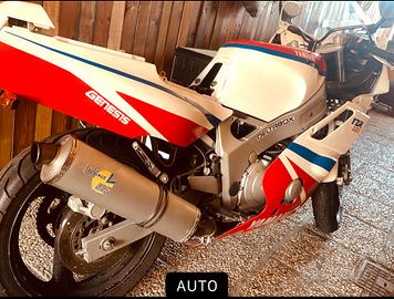 Yamaha fzr 600 3He 1990 km 77,000 marciante