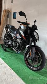 KTM DUKE 790 FULL AKRAPOVIC