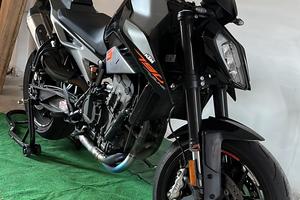KTM DUKE 790 FULL AKRAPOVIC