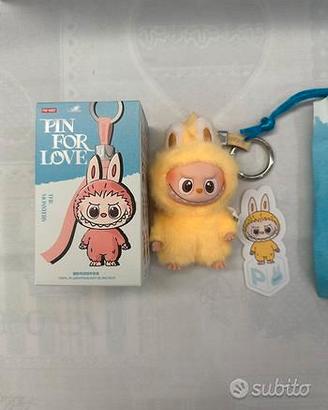 Labubu Popmart Pin for Love - Lettera P