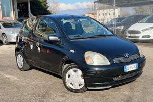 Toyota Yaris 1.0i 16V OK NEOPATENTATI